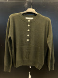 Khaki truitje met knoop detail