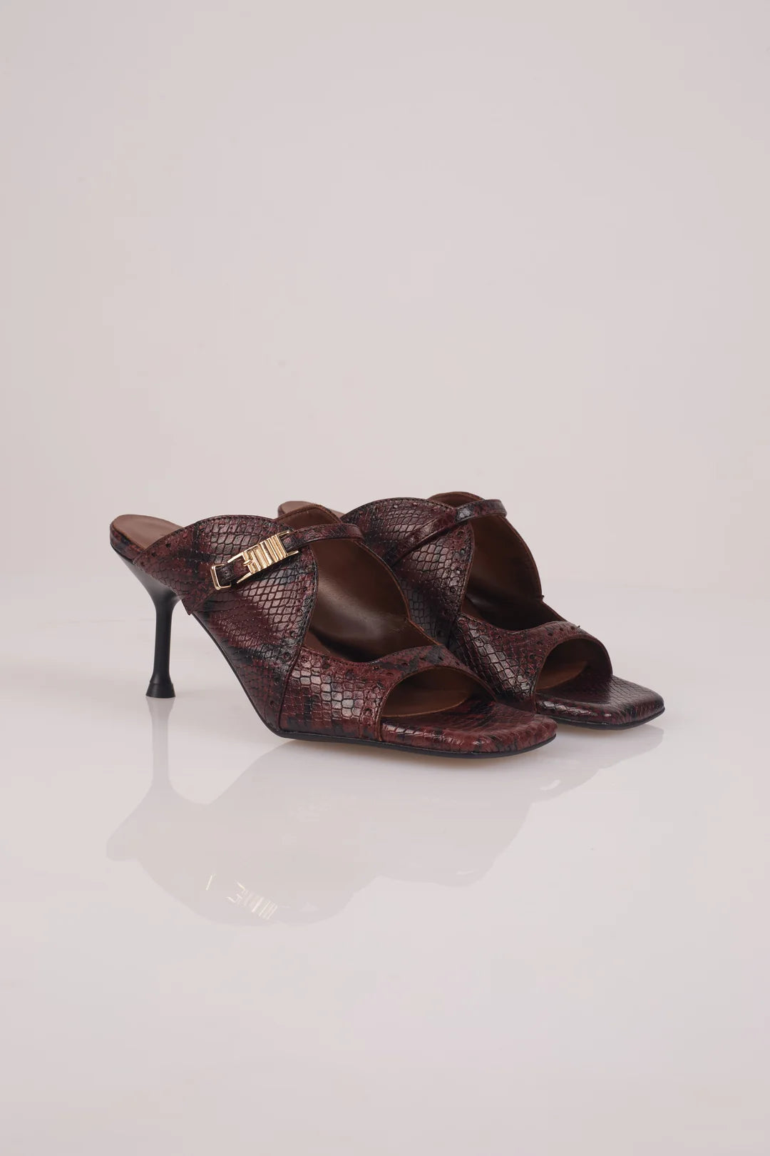 Raven Sandal RUST PYTHON
