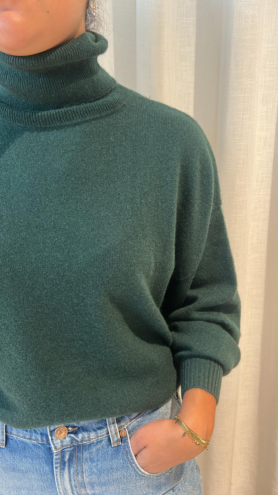 SUNDANCE ROLL NECK COLLEGE GIRL
