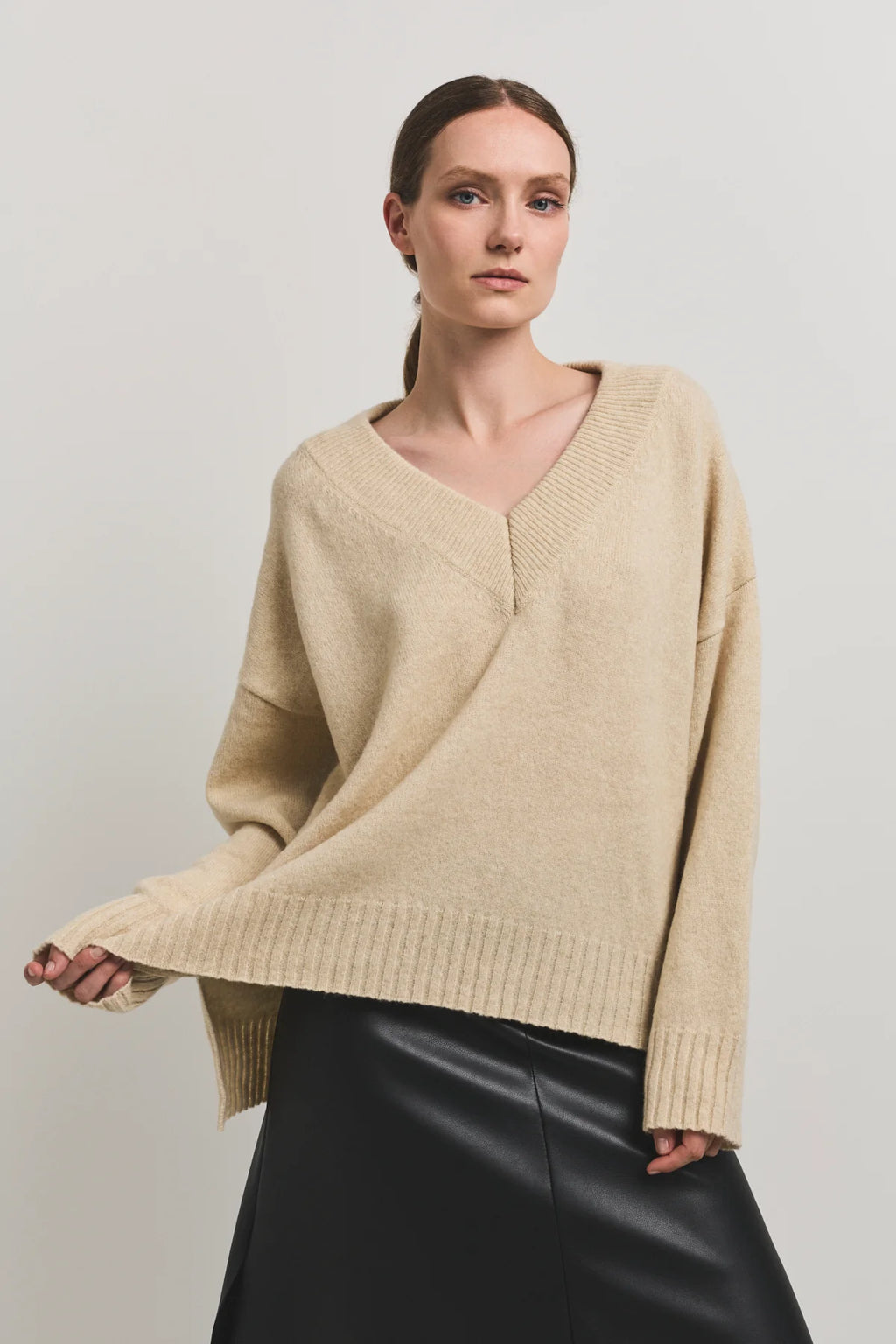 ALANA SWEATER NAVY