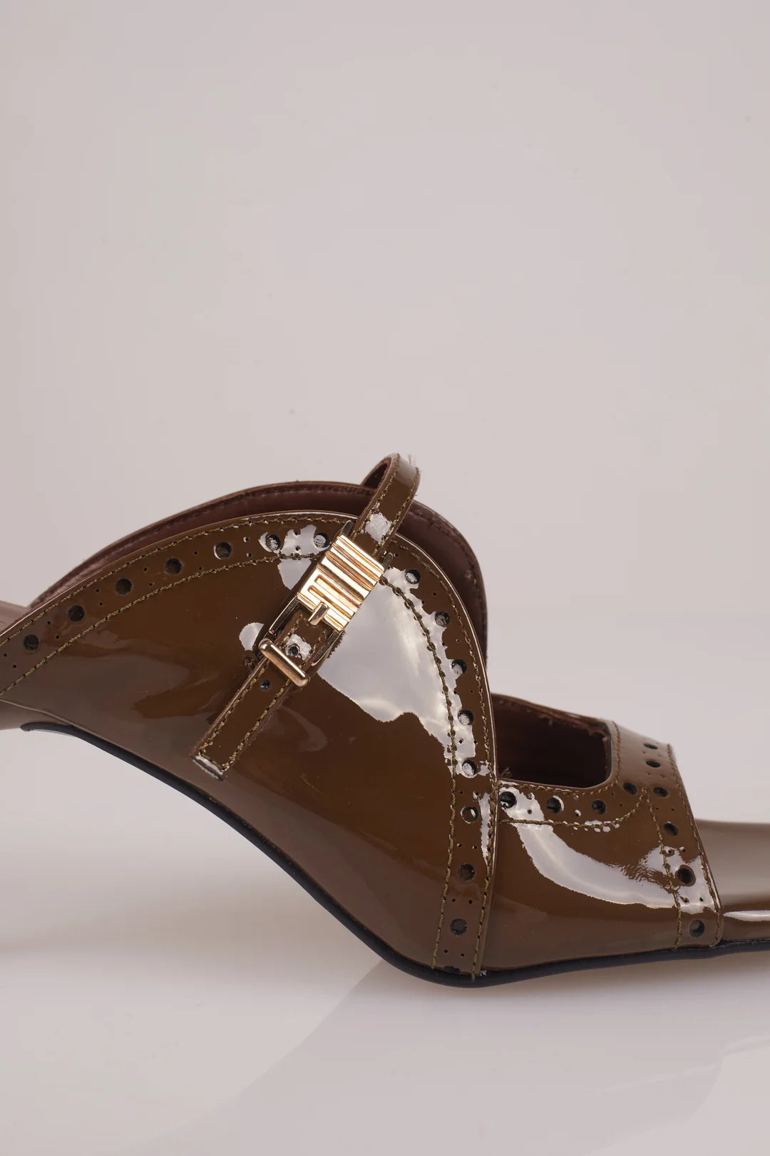 Raven Sandal OLIVE PATENT LEATHER