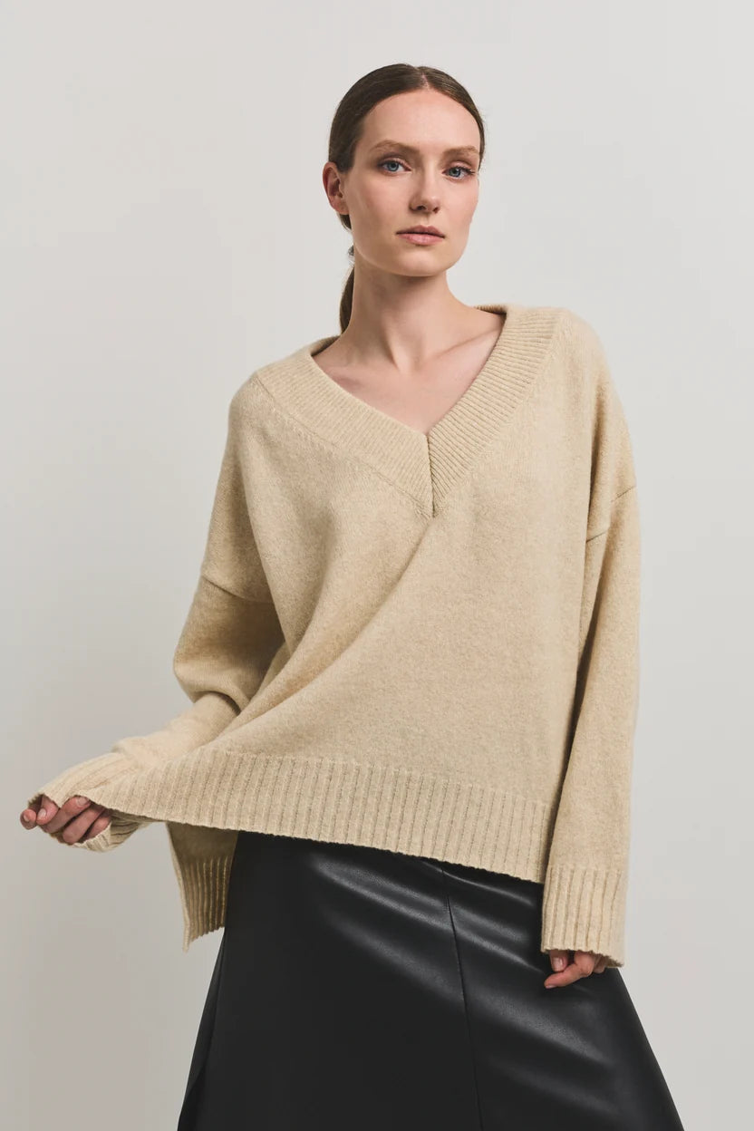 ALANA SWEATER
