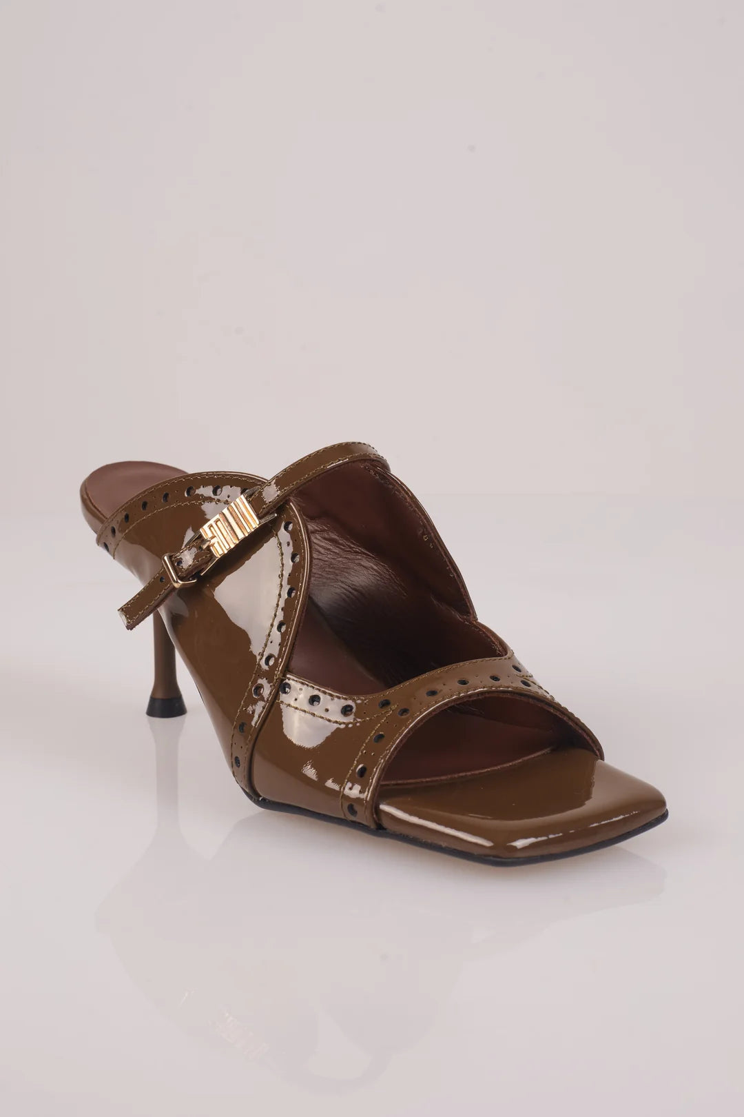 Raven Sandal OLIVE PATENT LEATHER