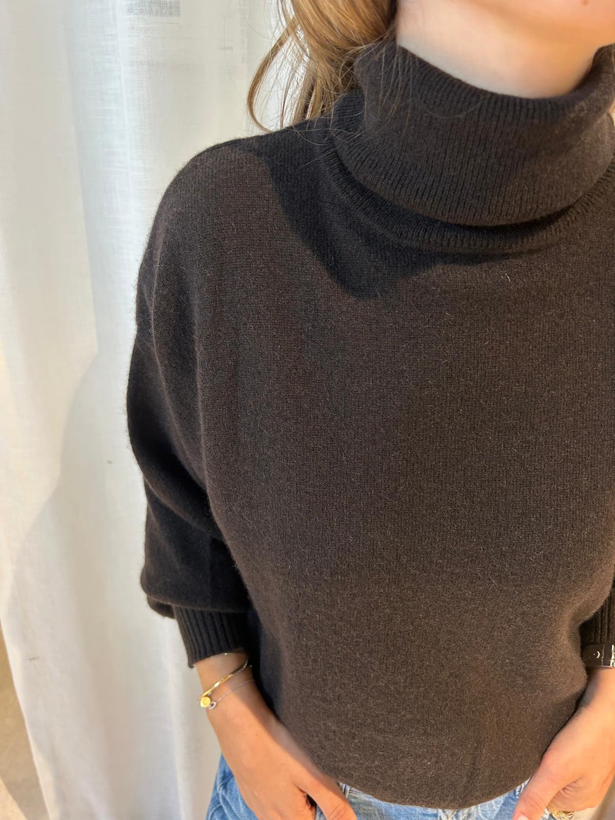 SUNDANCE ROLL NECK COCO LOCO