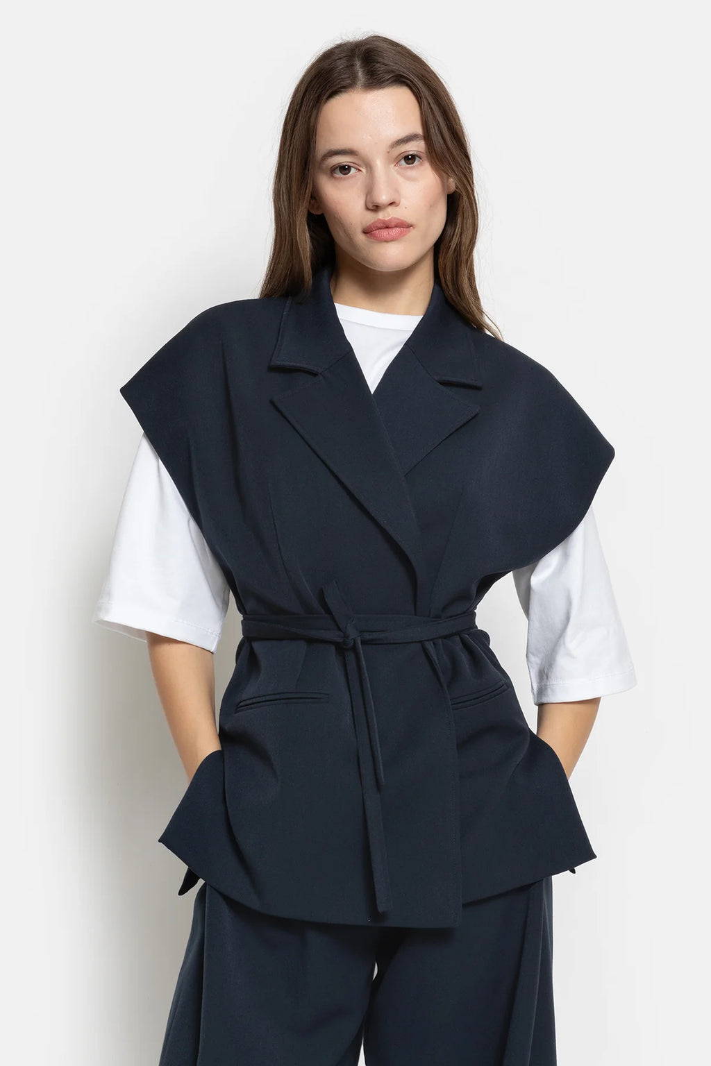 Olijf Sleeveless Blazer Navy Wooly