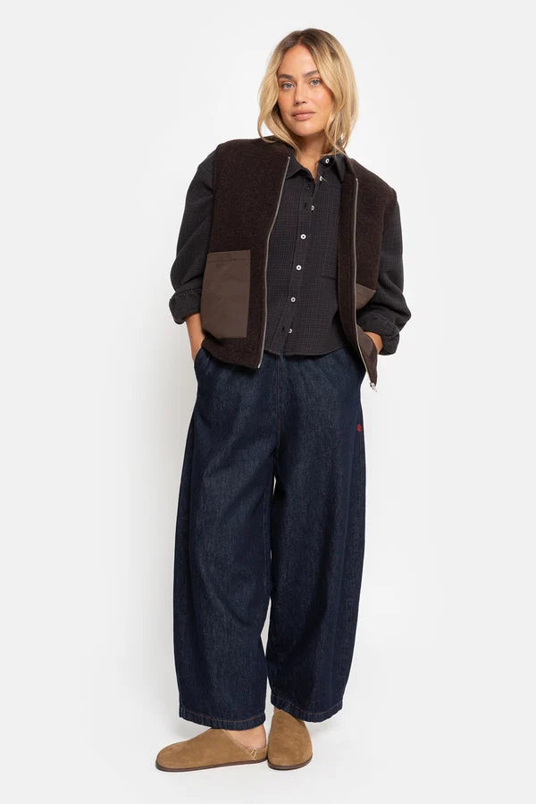 Gunther Wooly Sleeveless Jacket | Brown