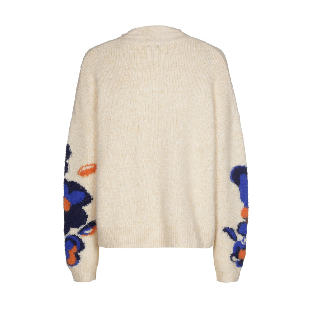 Winterse pull met bloemdetail