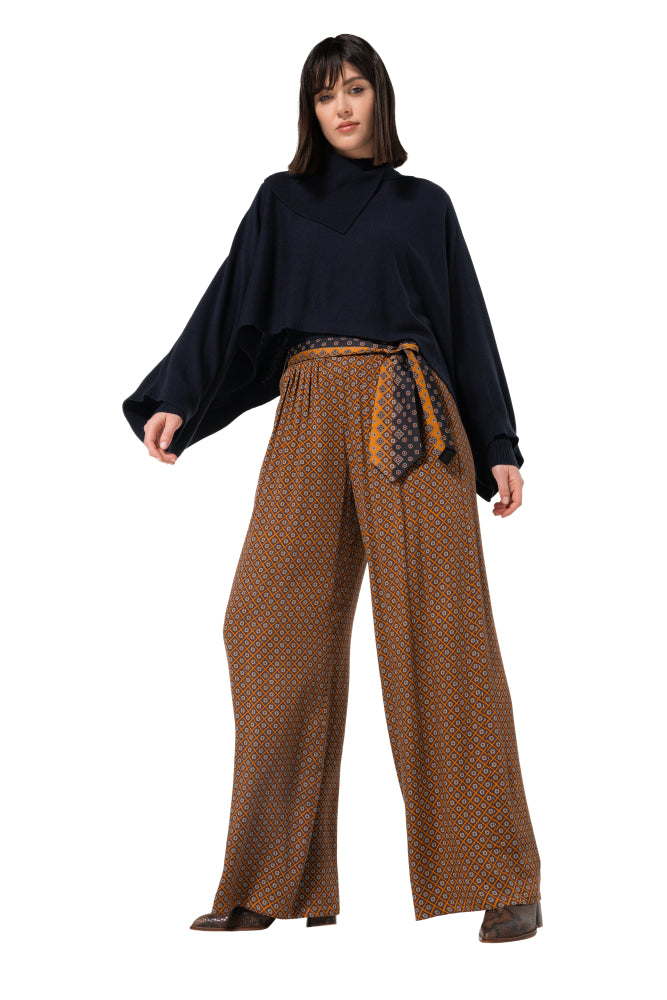 Aansluitende pull in ribtricot