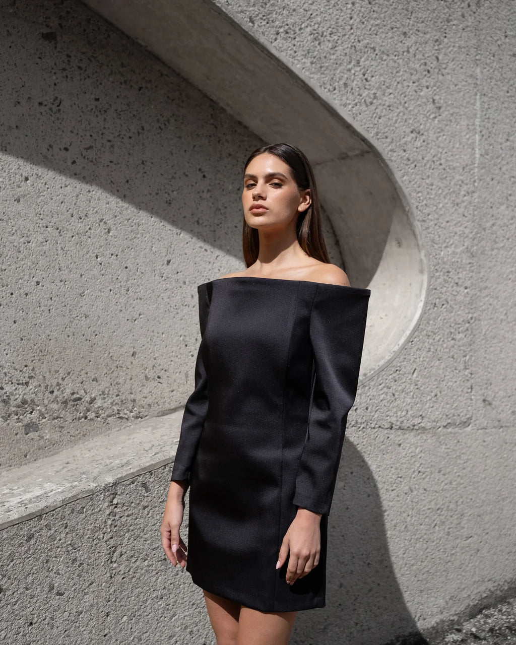 Signapore Dress Black